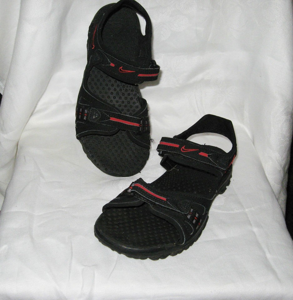 Excellant Boys Black NIKE Sandal Shoes, Sz 123 Youth