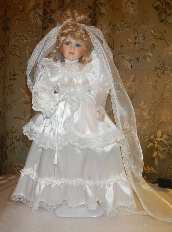 Porcelain Bride doll 17 tall detailed costume veil train bouquet eye 