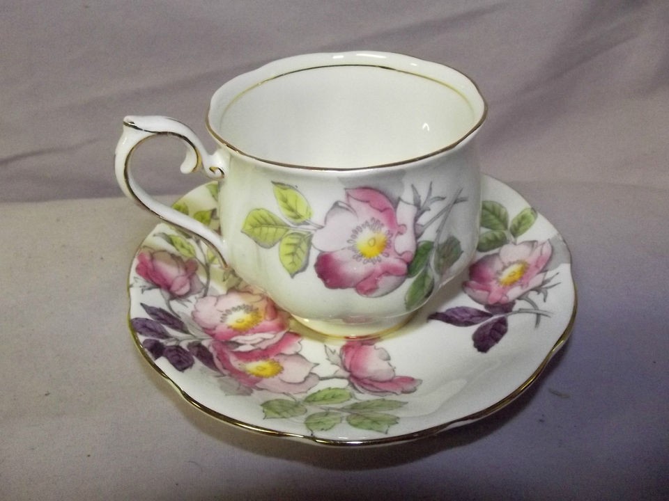 Royal Albert England Bone China Flower of the Month Teacup Tea Cup Dog 