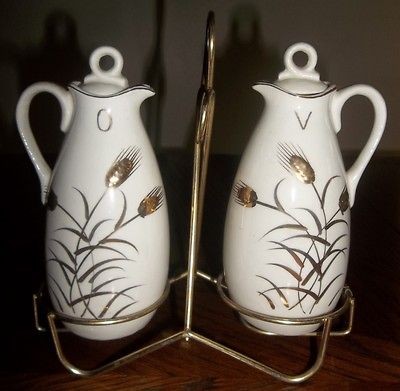 Vintage Vinegar & Oil Set in Metal Stand w/Raised Wheat Pattern