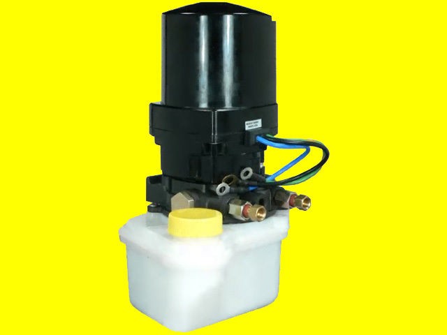 NEW TILT TRIM MOTOR MERCURY MARINE W/ PUMP RESERVOIR