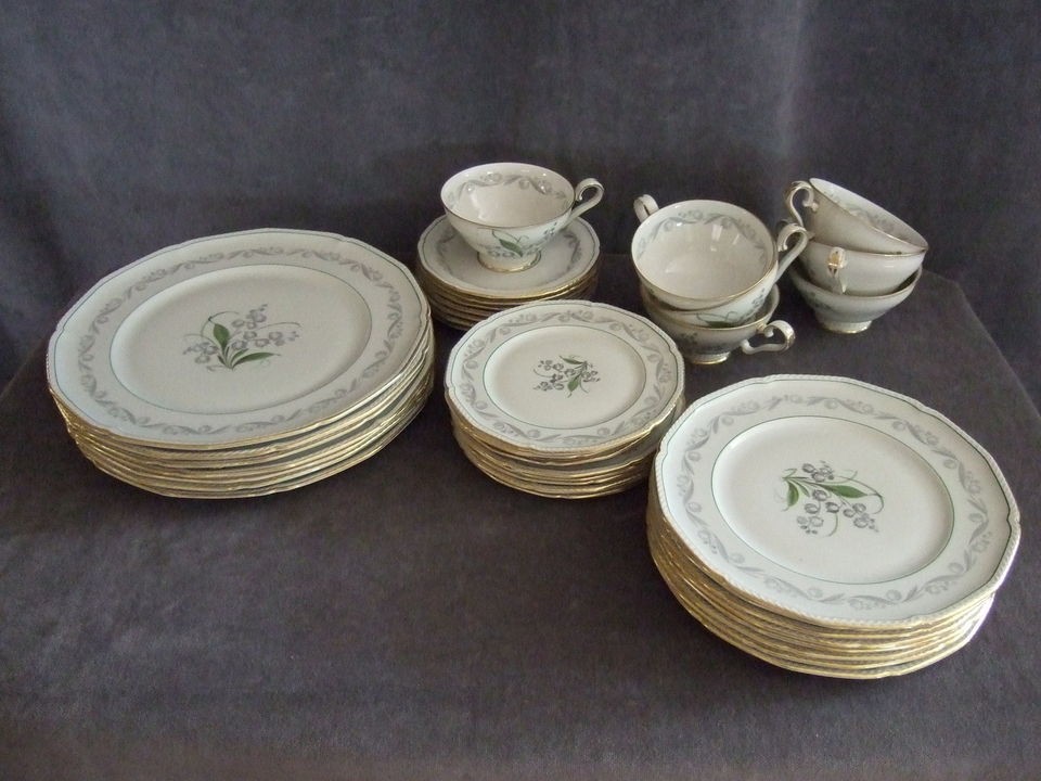   Lily of the Valley China dishes service for 6 Vintage white silver