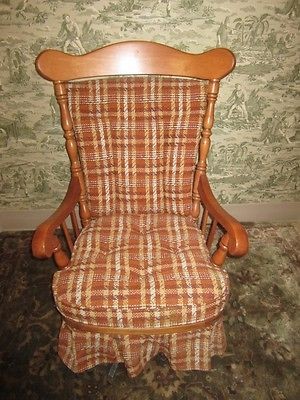   Chair Company Hard Rock Maple Swivel Rocker 8259   Andover #48 Finish