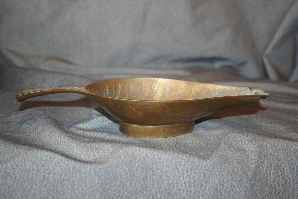 Sarna Brass Scoop Shaped Ashtray India