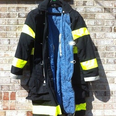 MORNING PRIDE CHICAGO FIRE DEPT CFD FIREMAN FIGHTER BUNKER COAT W/2 