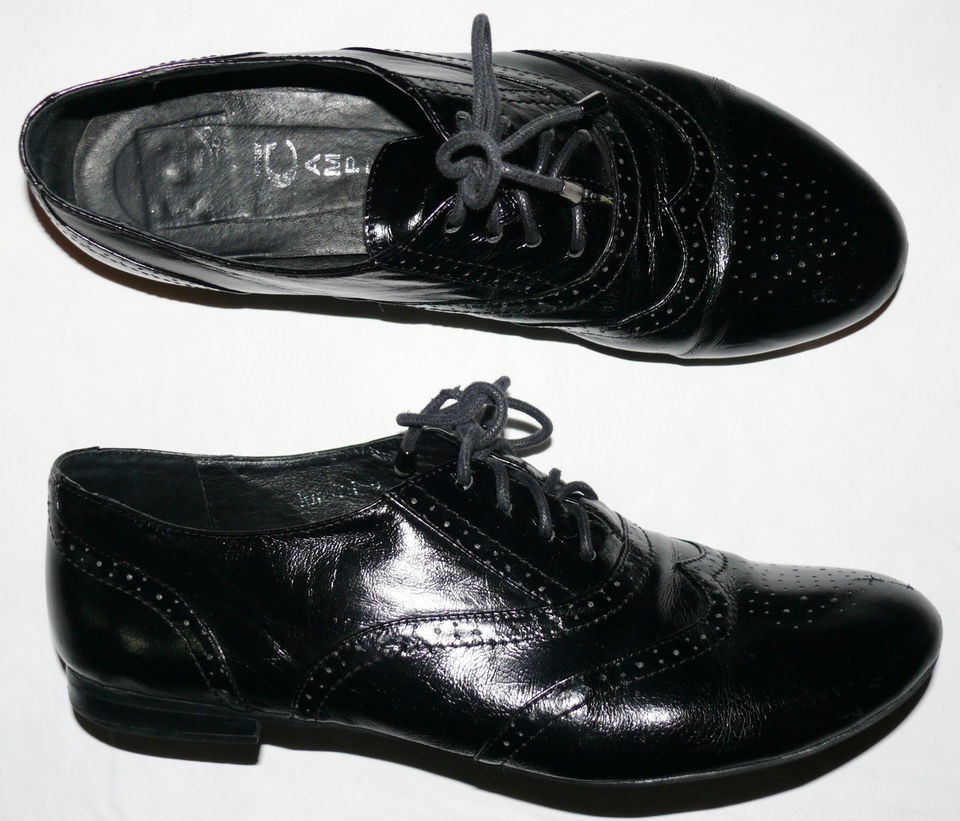 JEFFREY CAMPBELL WINGTIP WOMENS SZ 9 M BLACK LEATHER OXFORDS LACE UP 