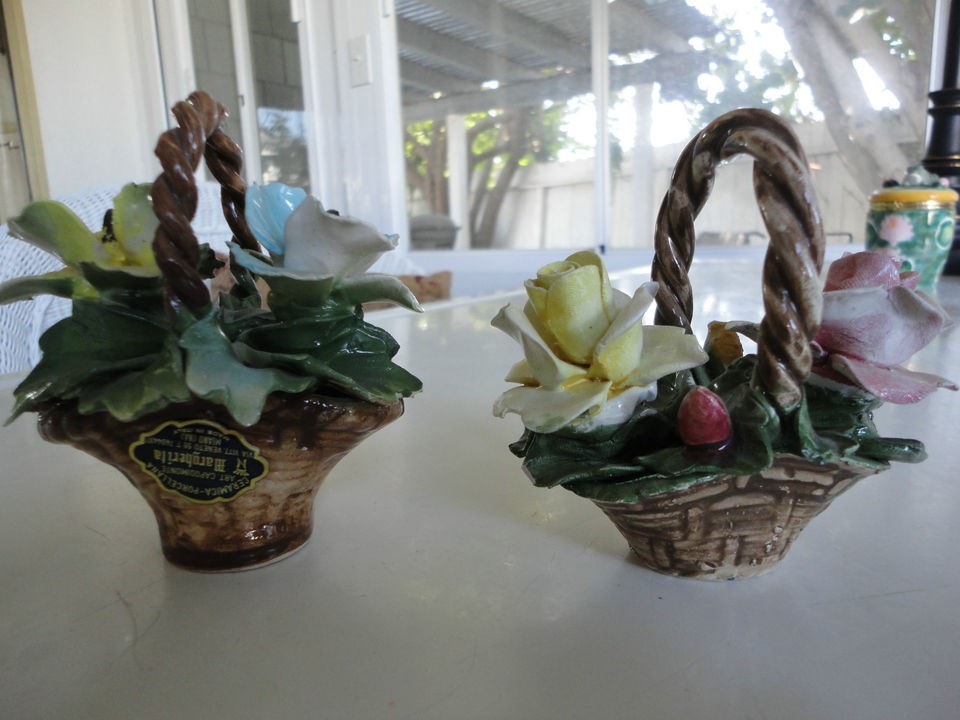 NUOVA CAPODIMONTE CERAMIC FLOWER BASKETS ITALY 4 VF+