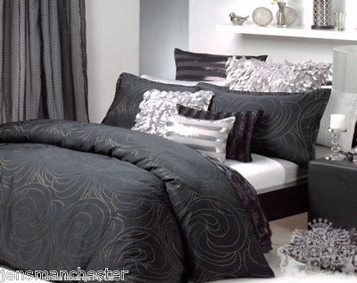 MERIDIAN Black Silver SUPER KING Quilt / Doona Cover Set NEW