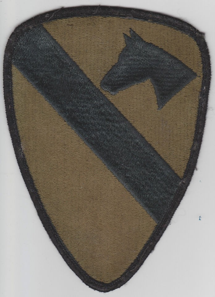 ARMY 1ST CAVALRY DIVISION PATCH SUBDUED VIETNAM AND LATER DESIGN