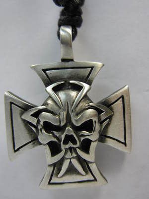 RED INLAY IRON CROSS MALTESE CROSS SQUARE PEWTER PENDANT 24 BLACK 