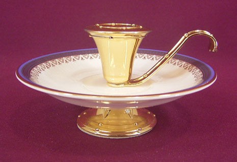 ROYAL ALBERT PARAGON SANDRINGHAM COLONIAL CANDLE HOLDER