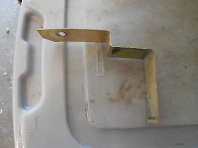 John Deere JE75 Lawn mower Battery BRACKET GC00016 