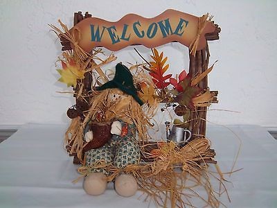   SIGN SCARECROW FELT HAT STRAW WATER CAN CORNUCOPIA WOODEN STICKS