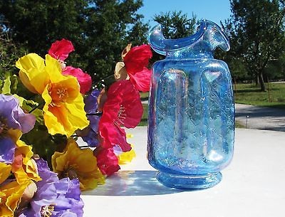   IRIDESCENT BLUE CRACKLE GLASS PINCHED VASE GREAT COLOR/CRACKLE