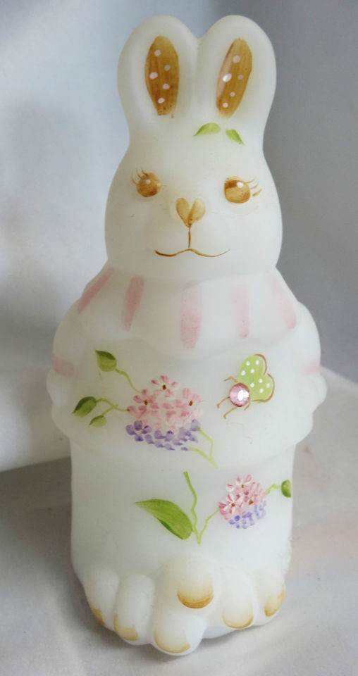   Art Glass Hand Painted Opal Bunny Rabbit Trinket Box MIB Pink Crystal