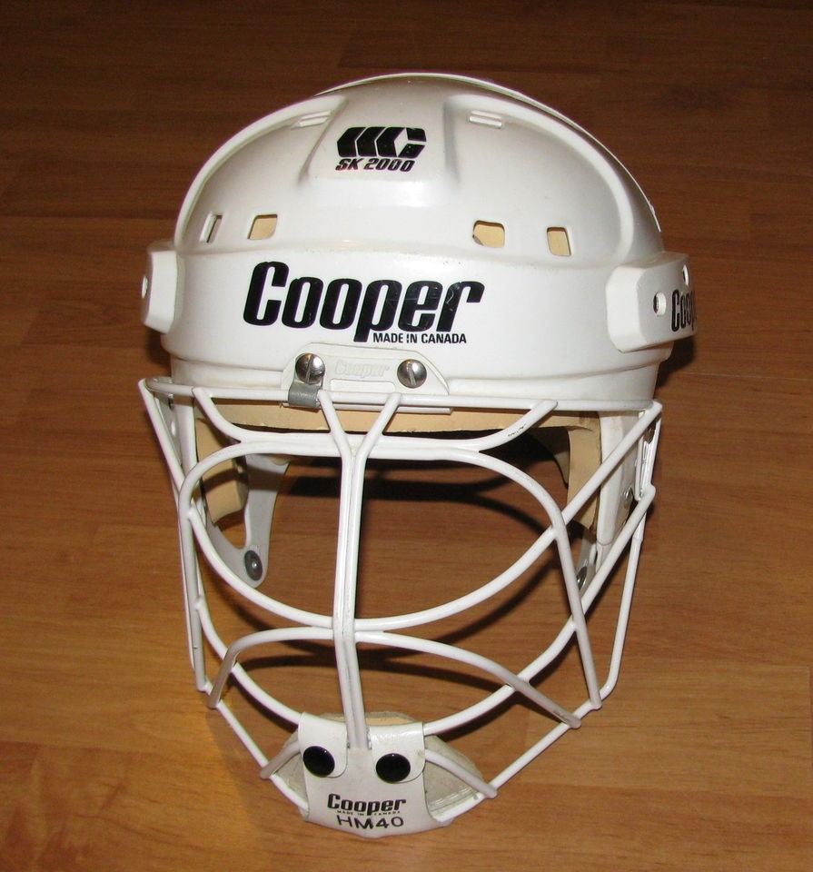 VINTAGE COOPER SK2000 GOALIE HELMET with VTG HM40 FACE CAGE