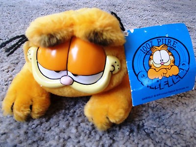   Laying Garfield 1978 1981 9 DAKIN Plush Stuffed Animal Mini #03423