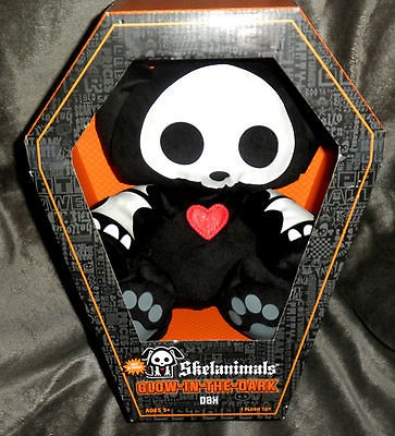 SKELANIMALS DAX GLOW IN THE DARK STUFFED ANIMAL TOY TARGET 2009 NEW