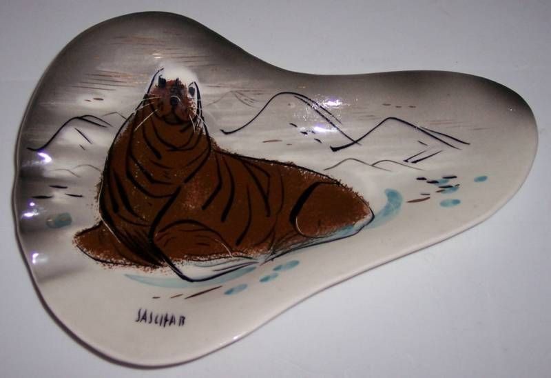 Vintage SASCHA BRASTOFF Art Pottery Walrus Ashtray NR