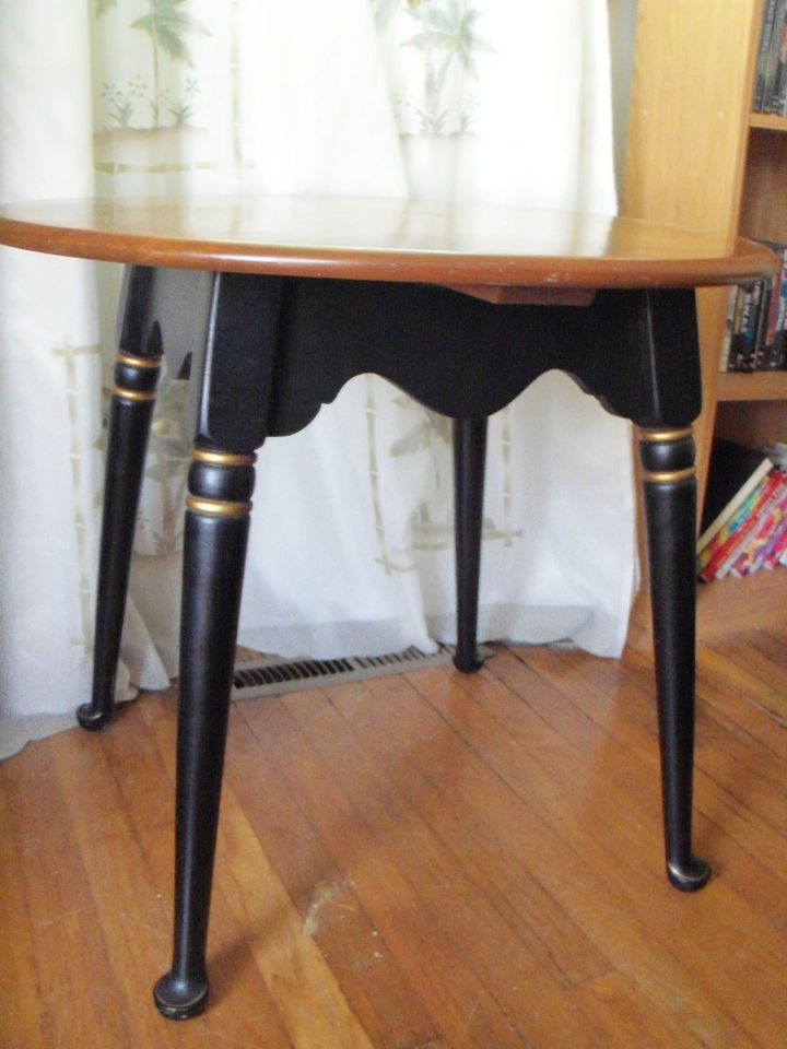 Vintage Ethan Allen Hitchcock Accent 27 Round Table