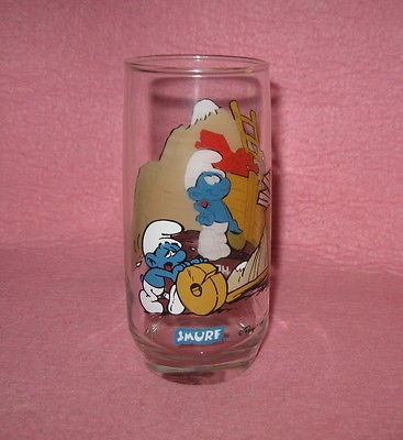 1982 Peyo Smurf Drinking Glass Hefty Smurf Drink Glass Wallace Berrie 