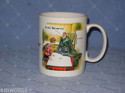 VINTAGE STANLEY PAPEL FUNNY FISHING COFFEE MUG SIZE ISNT EVERYTHING 