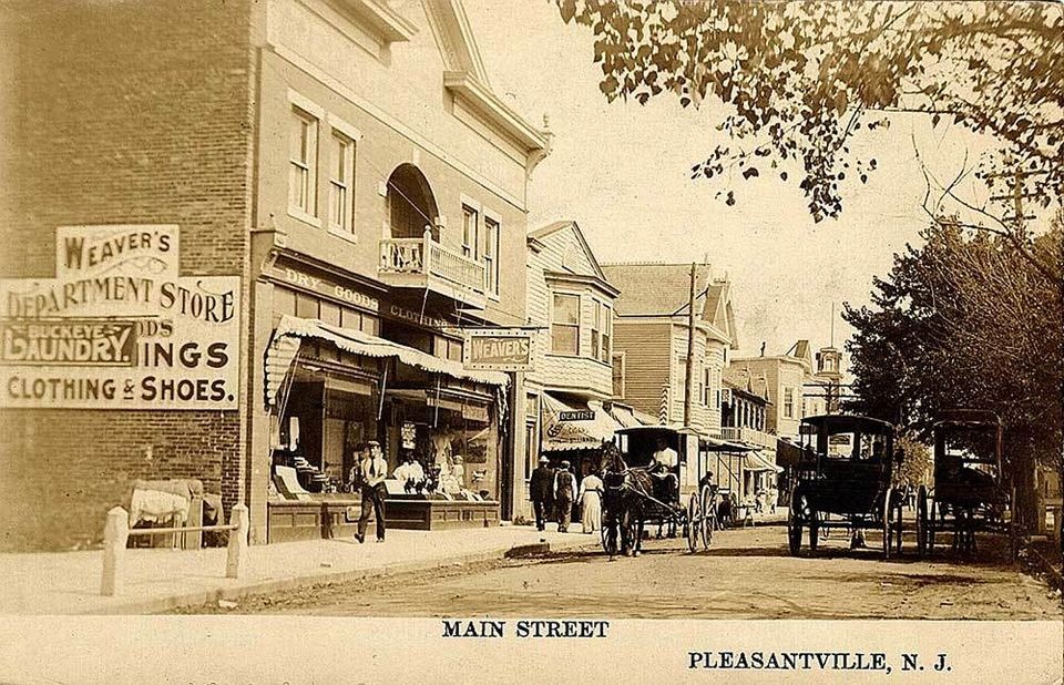 Pleasantville NJ Street View Weavers Store Horse and Wagon Postcard 