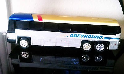 Newly listed VINTAGE BANKS  BUS BANK GREYHOUND BUS Plastic 10 Bank 