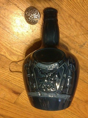 spode chivas liquor bottle  9 00 0