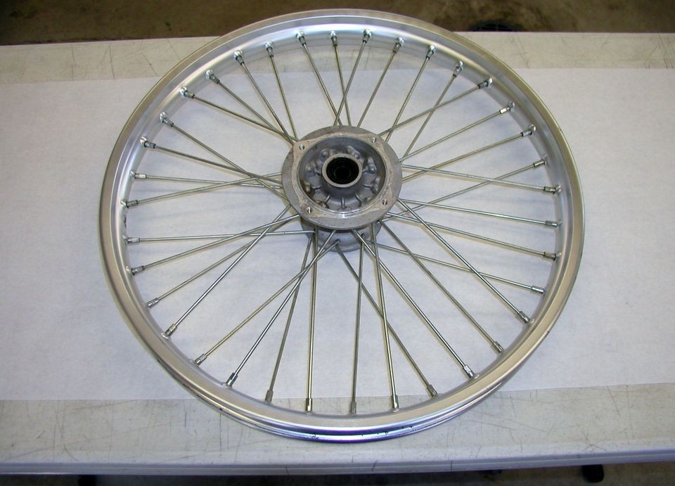 KAWASAKI KLX 300 R FRONT WHEEL NO DINGS TRUE GOOD SPOKES 2001 CLOSE 