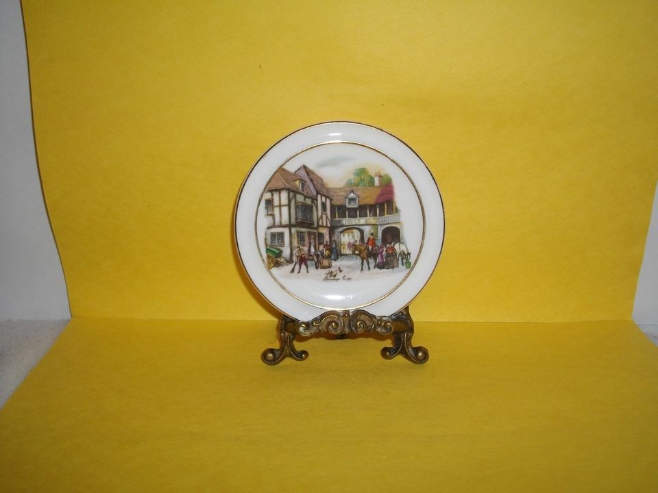 VTG.ROYAL VALE BONE CHINA~ENGLAND~TRINKET DISH~ENGISH FOX HUNT~STIRRUP 