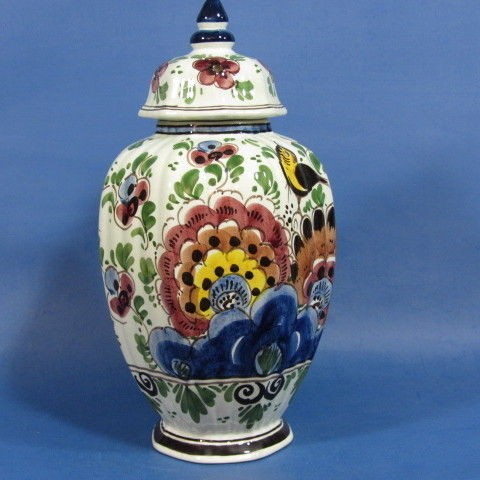 e843 HANDPAINTED 12¼ POLYCHROME COVERED DELFT VASE (2)