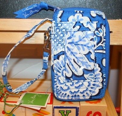 vera bradley all in one wristlet wallet in blue lagoon