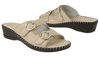 New $79 Fly Flot Phebe sz 8.5 Light Beige Leather Low Wedge Sandal 