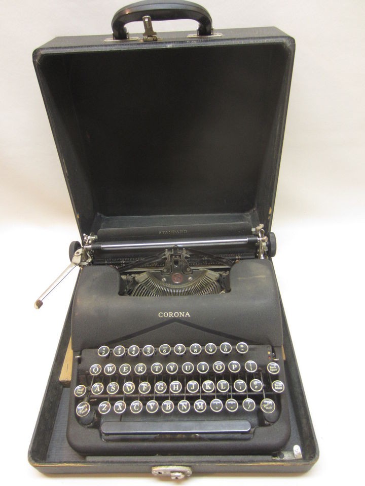 1930s LC Smith & Corona Standard Speedline Manual Typewriter Portable 