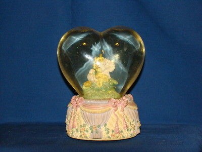 san francisco music box heart shaped snow globe time left