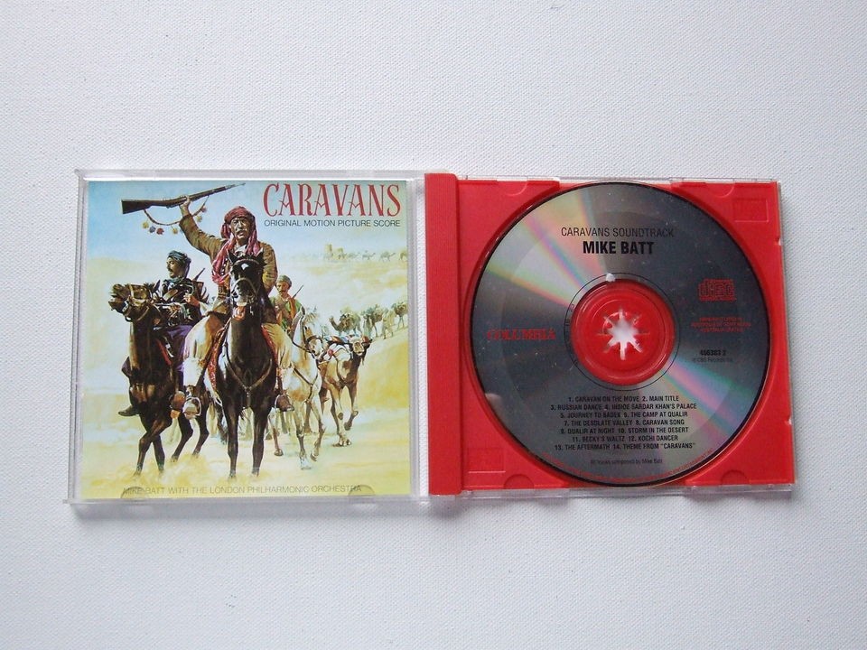    CD OROGINAL MOTION PICTURE SCORE 14 TRACKS AUSTRALIA (MIKE BATT