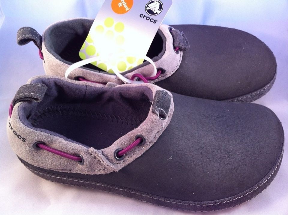 crocs surrey shoes graphite light gray