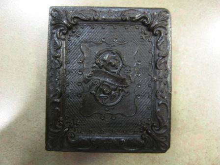 Antique America Gutta Percha / Daguerreotype Case