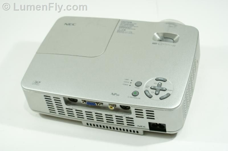 NEC NP50 Video Movie Projector 2600 Lumens 16001 Contrast Ratio