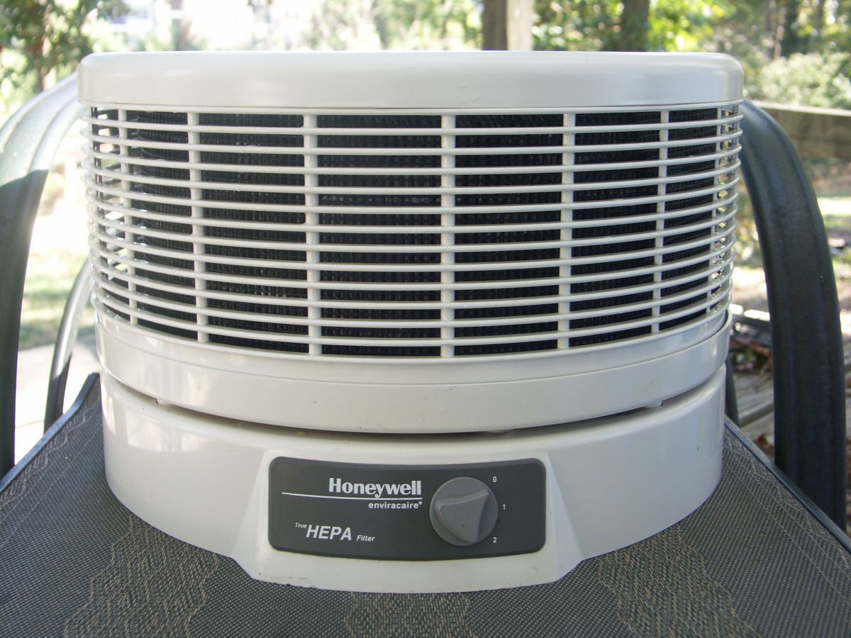 Honeywell Enviracaire 11520 Air Purifier True HEPA Filter