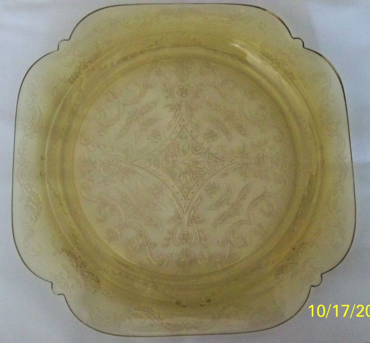 Vintage Yellow Amber Depression Glass Etched 10 5 Dinner Plate