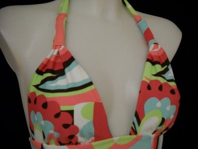 ViX Swimwear has created a fun swimsuit in a 60s inspired print 