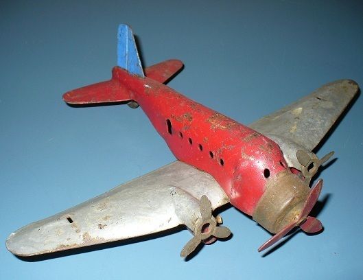 VINTAGE MARX PRESSED STEEL TOY AIRPLANE METAL STAMPED PLANE PROP 