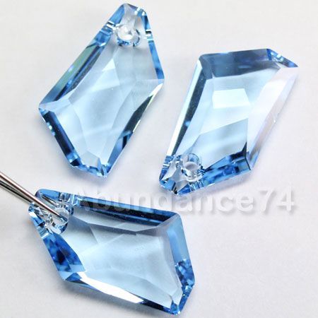 Swarovski Crystal 6670 24mm Aquamarine de Art Pendant