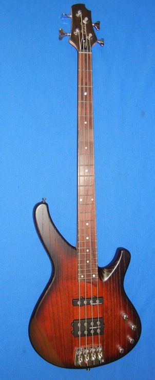 CORT ARONA 4 STRING BASS GUITAR SANDBURG DESIGNED