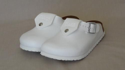 New in Box Birkis Shetland Clogs White Open Back 561111 Size 39 Euro 