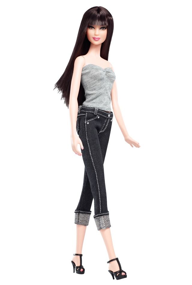   002. The doll is wearing jeans, grey tank top, and black shoes