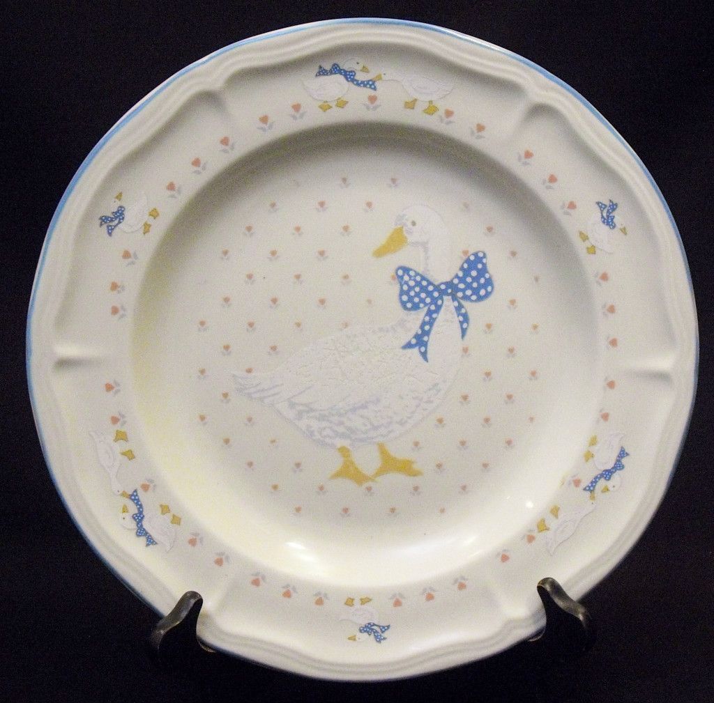 Dinner Plates Brick Oven Aunt Rhody Geese Blue Ribbon Stoneware GC 