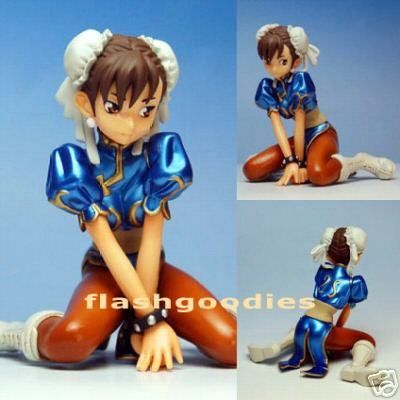 Street Fighter II Chun Li Painted PVC Figure Statue Authentic 2006 